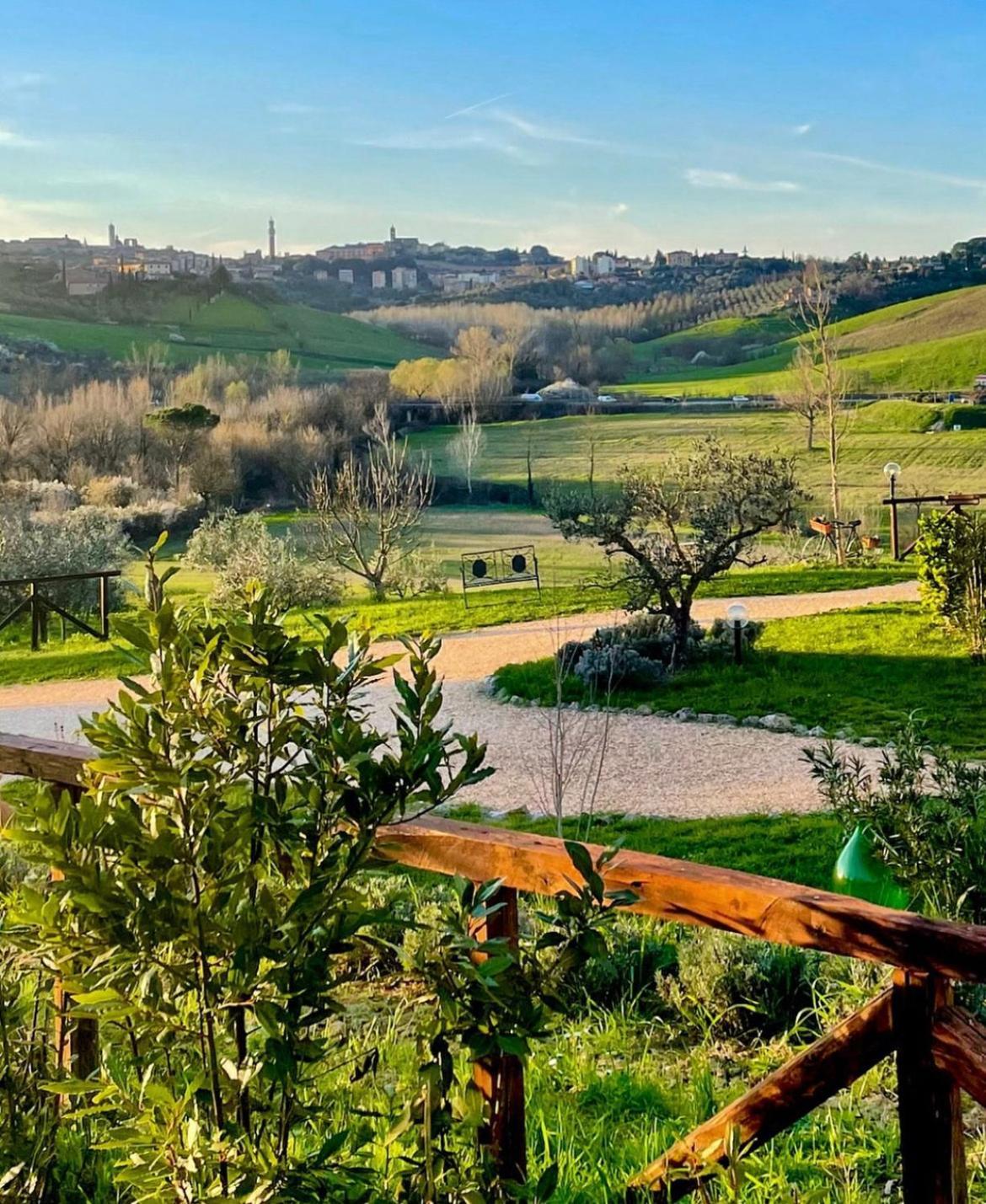 Agriturismo La Corte Del Sole 시에나 외부 사진
