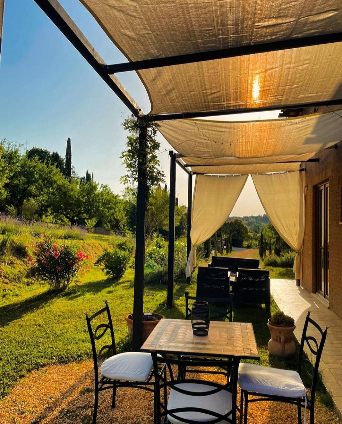 Agriturismo La Corte Del Sole 시에나 외부 사진