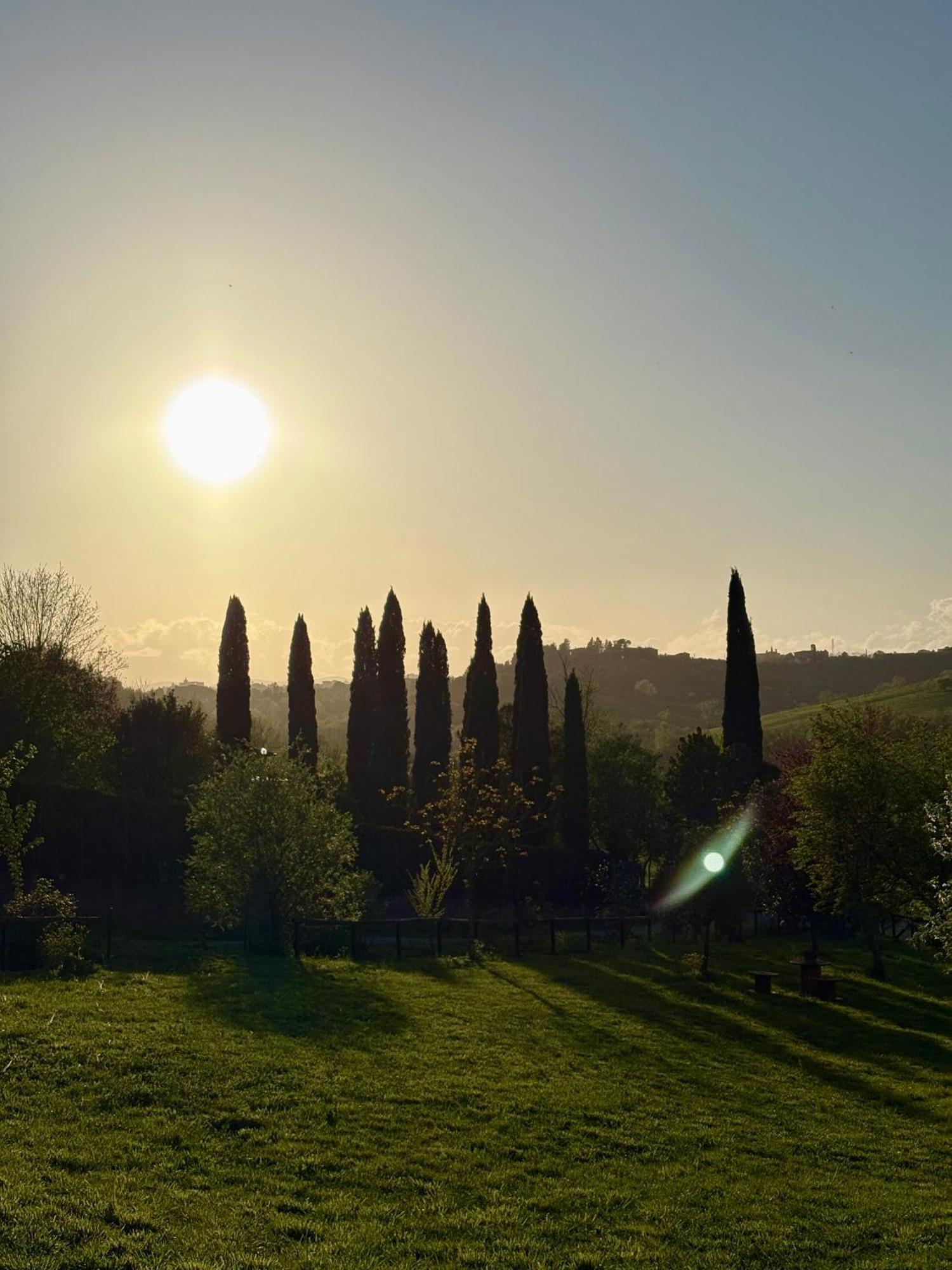 Agriturismo La Corte Del Sole 시에나 외부 사진